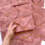 Plicuri din catifea pink - imagine 4